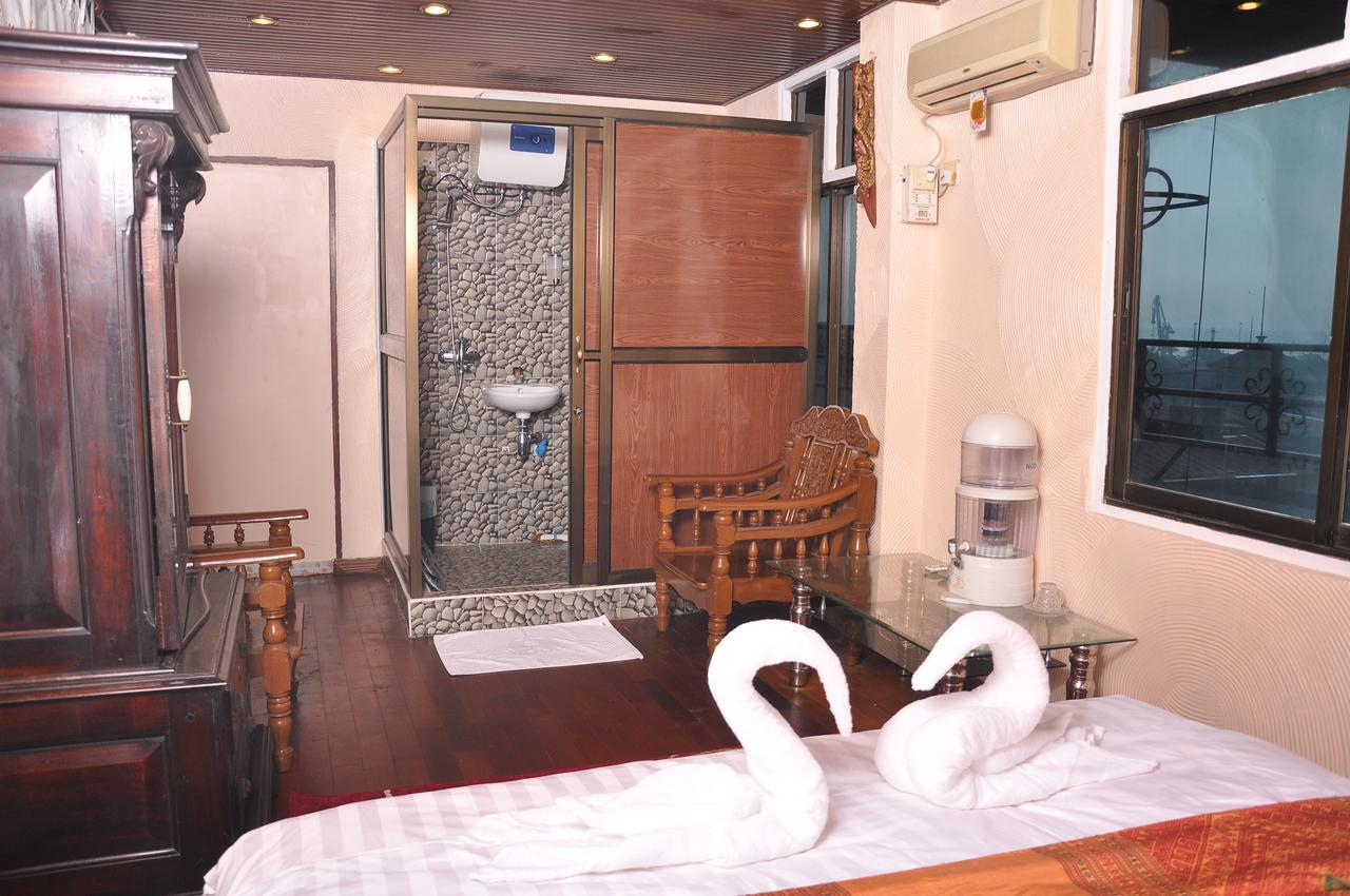 Asian Bliss Myanmar Hostel Rangun Zewnętrze zdjęcie
